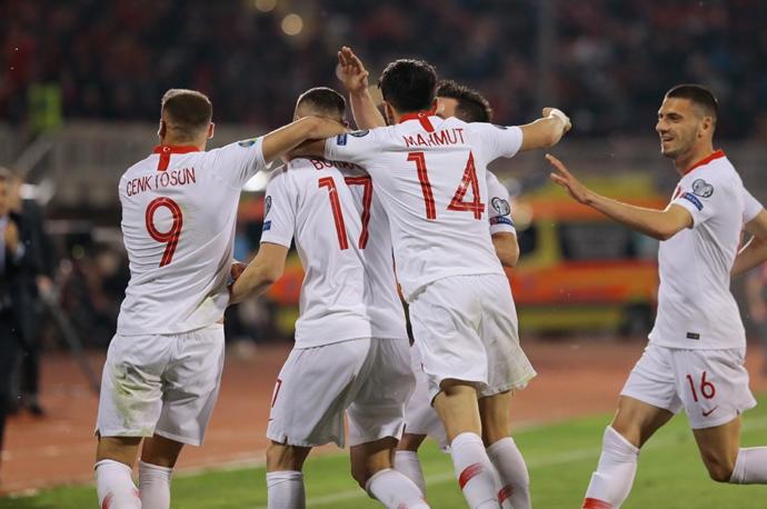 Avrupa Avrupa Duy Sesimizi, Bu Gelen Türklerin Ayak Sesleri; Türkiye Moldova’yı Deplasmanda 4-0 Yendi!