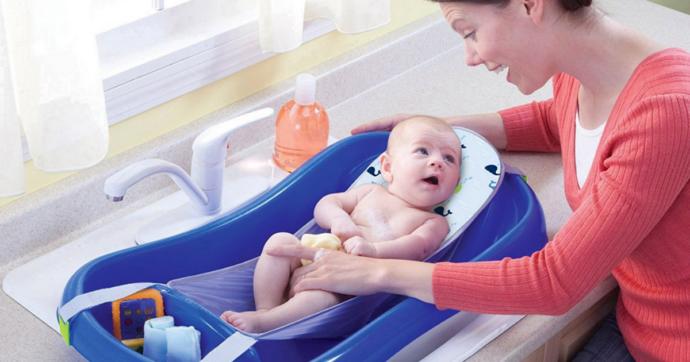 Johnson's Baby Bebek Şampuanı ile Miniklere Banyo Keyfini Yaşatın!