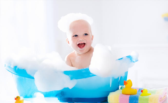Johnson's Baby Bebek Şampuanı ile Miniklere Banyo Keyfini Yaşatın!