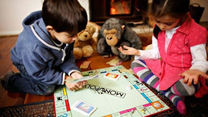 Monopoly Emlak Ticaret Oyununu İnceliyorum