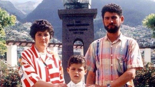 Cristiano Ronaldo, O Görüntüleri İzleyince Ağladı!