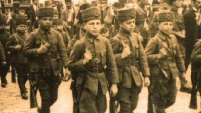 "Hey On Beşli" Türküsünün Hikayesi Nedir?