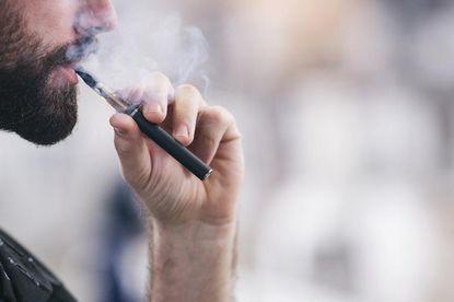 ABD'de Elektronik Sigara Kaynaklı Hasta Sayısında Büyük Artış!