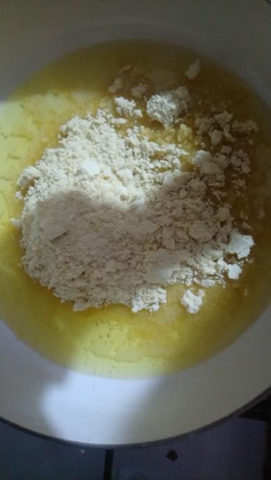 Tadına Bayılacağınız Yumurtalı Helva Nasıl Yapılır?