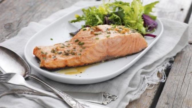 Omega 3 Zengini Norveç Somonunu Yağsız Pişirdim!