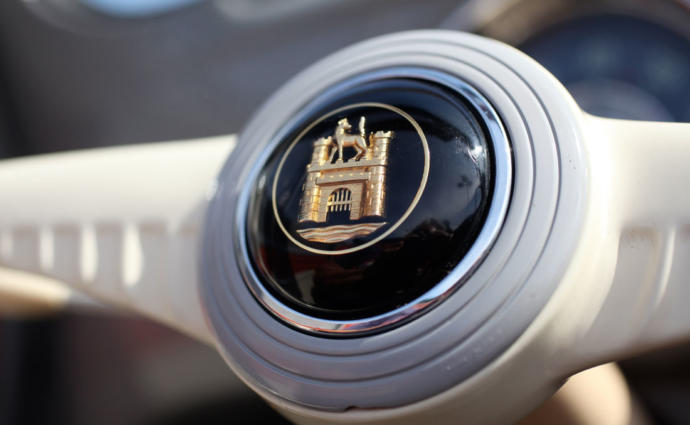 Bir Yaşam Biçimi: Hüzünlü Bir Orhan Gencebay Şarkısı Tadında Hikayeleriyle 2 Nostaljik Araba Volkswagen Beetle ve Hacı Murat