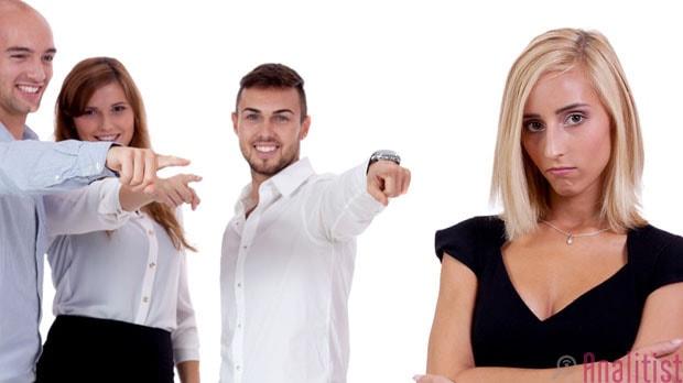 İş Yerinde Yaşanan En Büyük Sorunlardan Biri: Mobbing