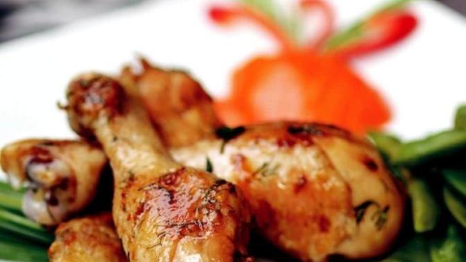 Fırında Tavuk Sanatı: Soslu Tavuk Baget Nasıl Yapılır?