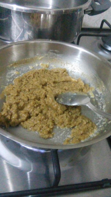 Lezzeti Damaklarda Kalan Un Çorbası Tarifi!
