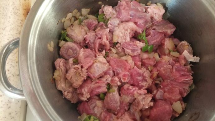 Evde Yapılabilecek En Pratik Tas Kebabı Tarifi Nedir?