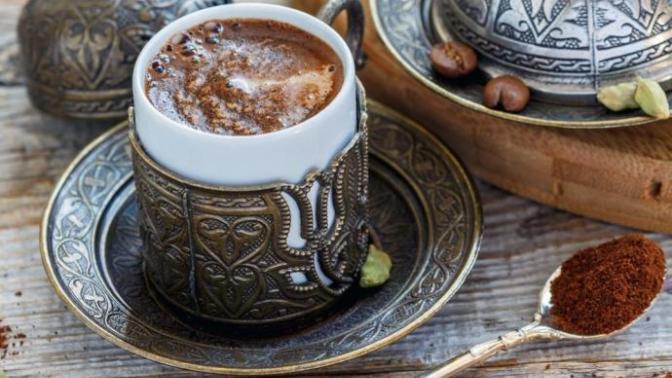 Hem Faydası Hem Kokusu Muhteşem Olan Kakuleli Türk Kahvesi Nasıl Yapılır?