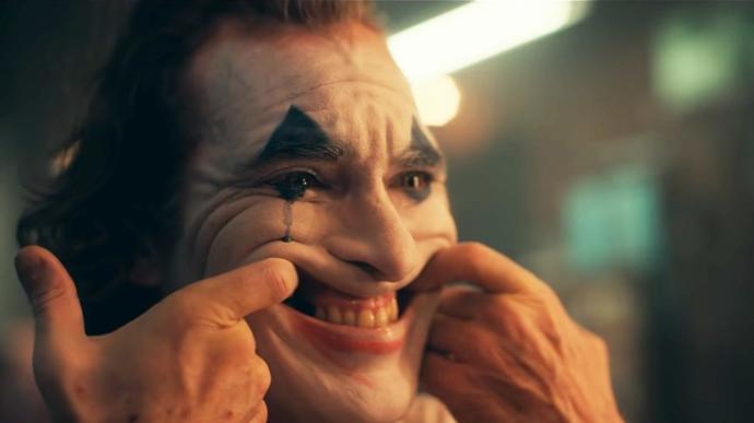 Psikolojinizi Bozmaya Hazır Olun: Joker Filmini İnceliyoruz!