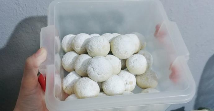 Çayın Yanında Atıştırmalık Enfes Kurabiyeler Yapmaya Ne Dersiniz?
