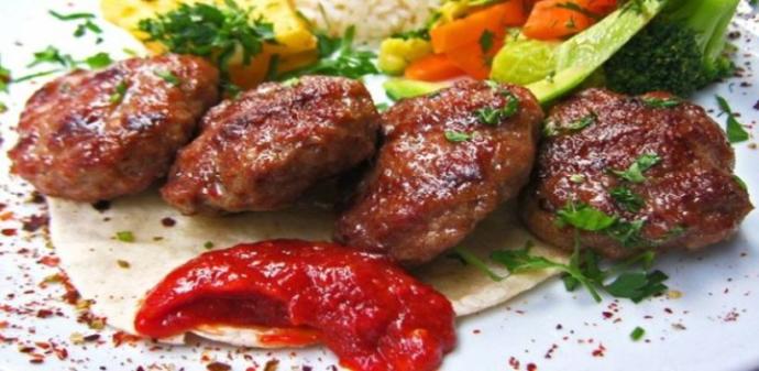 Kuru Köfteye Yeni Bir Anlam Katıyoruz! Kuru Köfte Nasıl Yapılır?