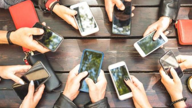Orta Segmentte 3000-4000 TL Arası Müthiş Telefonlar