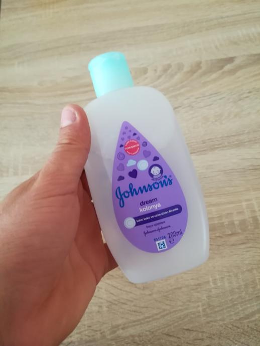Johnson's Baby İnsanı Mutlu Etmeyi Çok İyi Biliyor!