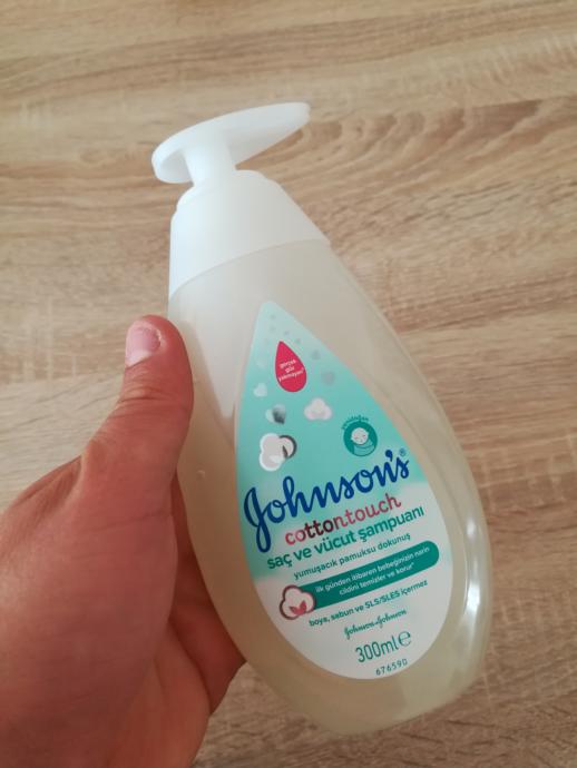 Johnson's Baby İnsanı Mutlu Etmeyi Çok İyi Biliyor!