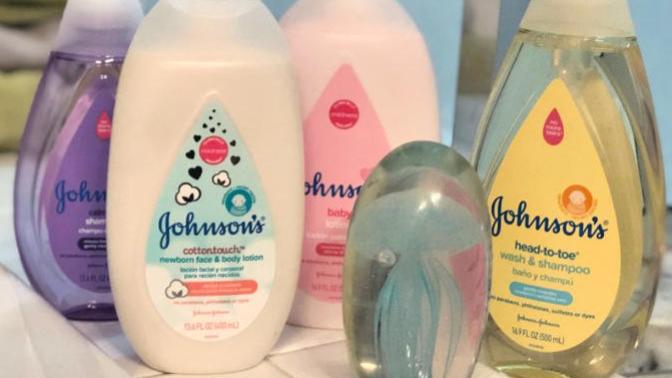 Johnson's Baby İnsanı Mutlu Etmeyi Çok İyi Biliyor! Johnson's Baby İnsanı Mutlu Etmeyi Çok İyi Biliyor!