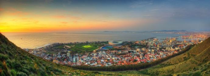İki Okyanus Bir Şehir: Hint ve Atlas Okyanuslarının Sarıp Sarmaladığı Cape Towna 15 Madde ile Sihirli Bir Yolculuk