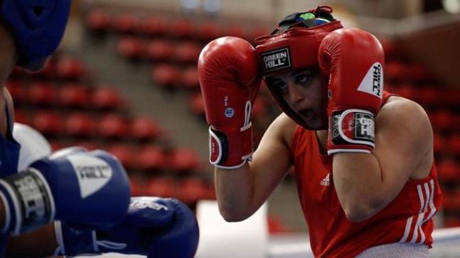 Gururumuz: Busenaz Sürmeneli  22 Yaş Altı Avrupa Boks Şampiyonası'nda Altın Madalya Kazandı!