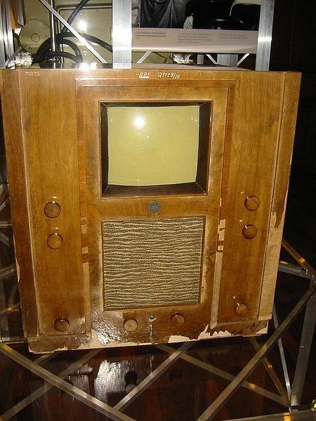 Hepimizin Evindeki Televizyonun Geçtiği Aşamalar Nelerdir?