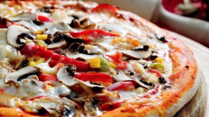 Bir Kadın Yerine Bir Pizza ile Evlenmenin Avantajları Nelerdir?