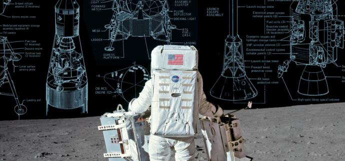 Amerika - Nasa Ve Tarihteki Aya İlk İnsanlı İnsanlı İniş Macerası!