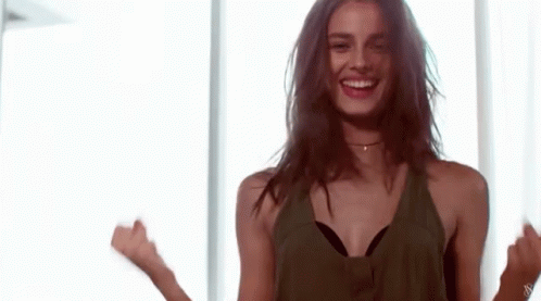 Genç, Dinamik ve Güzel Bir Victorias Secret Meleği: İşte Taylor Hillin Merak Edilen Güzellik Sırları