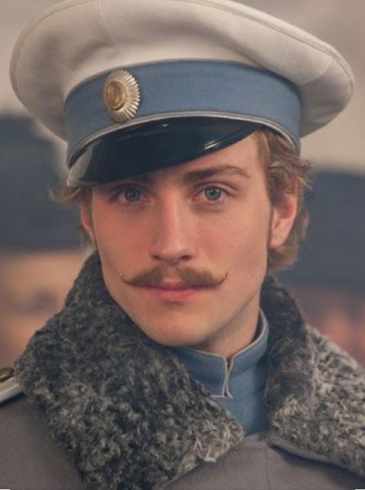 Tolstoyun Çocuğum Dediği, Okuyanların Büyülendiği Anna Karenina!