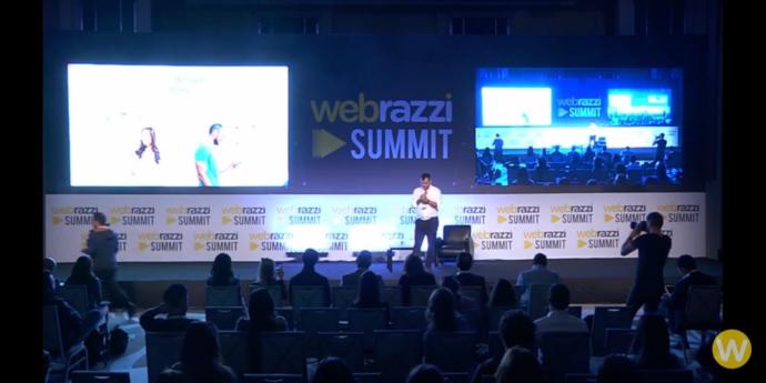 Webrazzi Summit 2019da KizlarSoruyor Rüzgarı: Kurucumuz Tolga Tanrıseven Yapay Zekanın Topluluklar Üzerindeki Etkisini Anlattı
