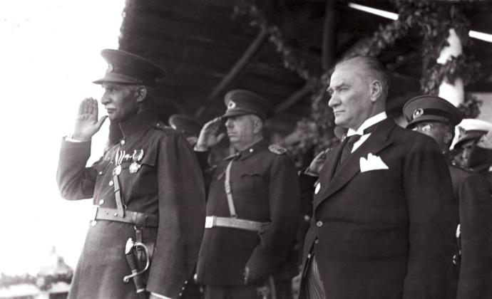 Konusunu Atatürkün Belirlediği Özel İstek İlk Operamız
