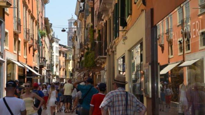 Bir Başka İtalyan Şehri: Aşıklar Şehri Verona!
