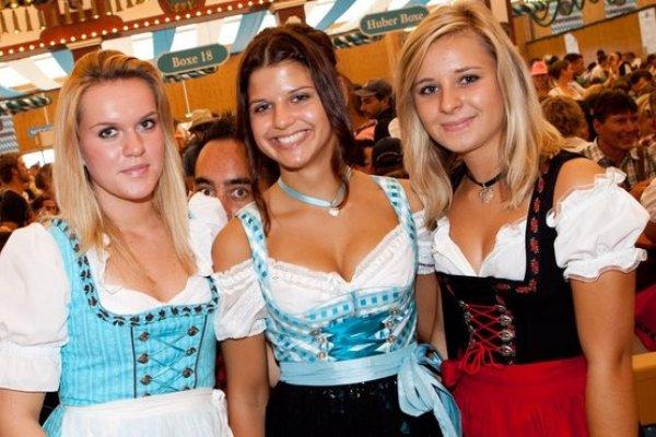 Alman Turistler