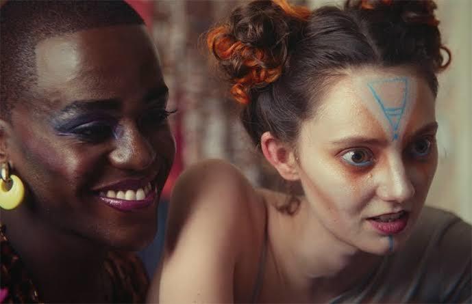 Freud İzleseydi Ayakta Alkışlardı: Sex Education
