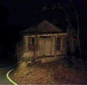 Evrende Yalnız Kalsak Ne Olurdu?