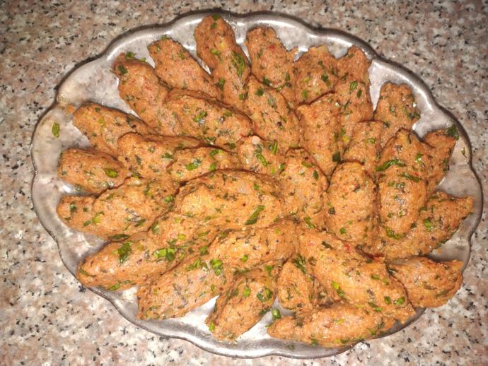 Patates ve Bulgurun Çok Yakıştığı Bir Köfte: Bulgurlu Patates Köftesi