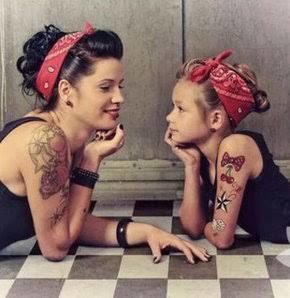 Kızların Rol Modeli Anneler ve Eğlenceli Anları!