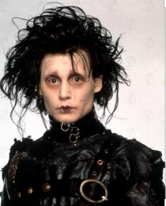Hayranları Tarafından Çok Sevilen Bir Efsane: Johnyy Depp!