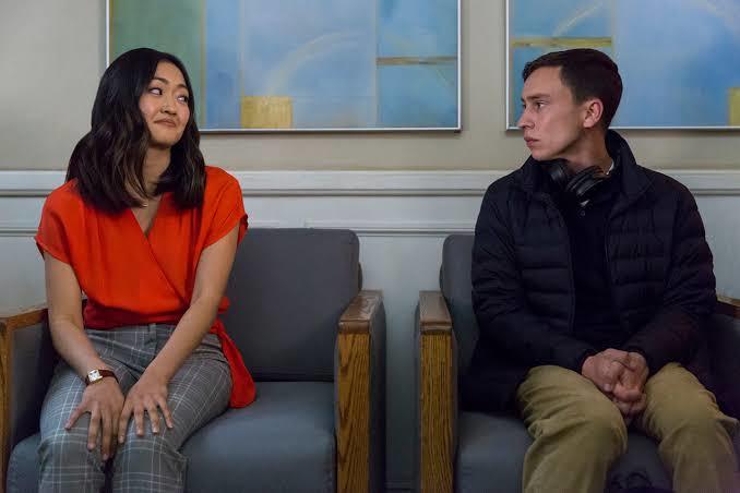 Otistik Bir Çocuğun Hayatı: Netflixin En Sevimli Dizisi Atypical!