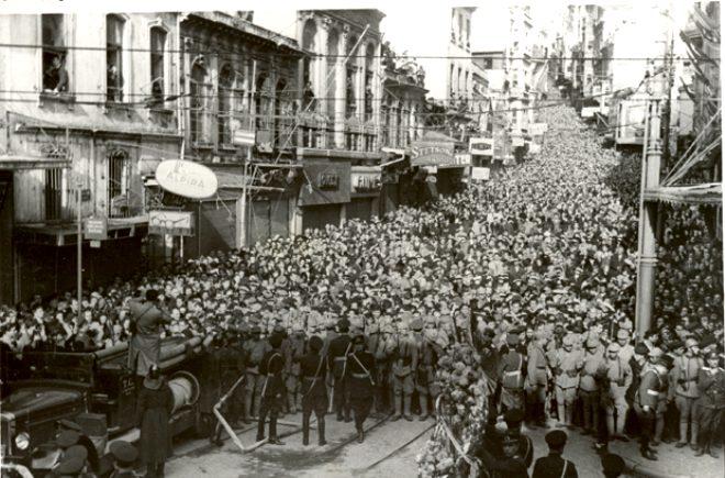 Türk Halkı Ulu Önderini Ebediyete Uğurluyor!