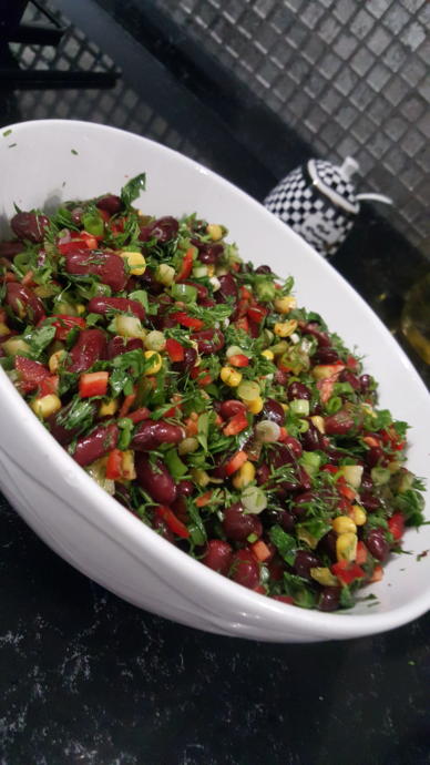 Meksika fasülyesi salatası 😋