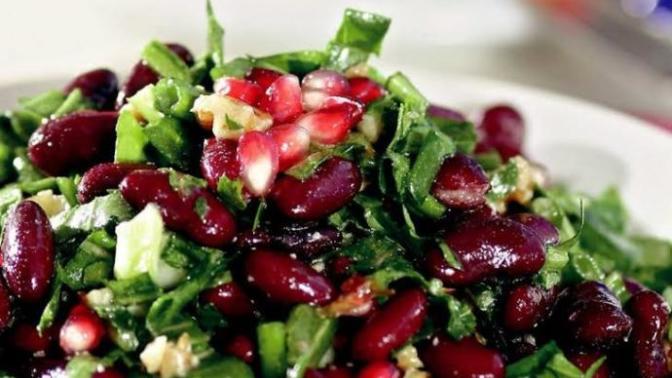 Meksika Fasulyesinden Nasıl Salata Yapılır?