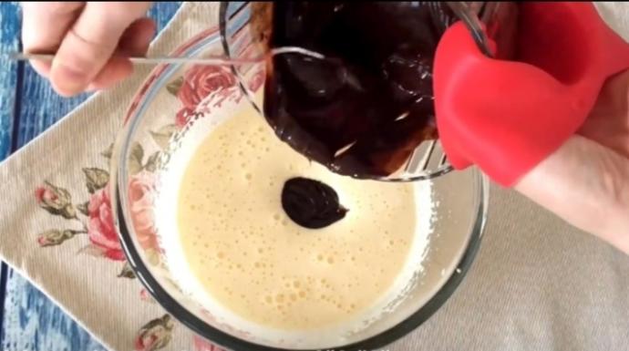 Daha Önce Yemeyenler İçin Müthiş Lezzet: Brownie Sandviç Nasıl Yapılır?