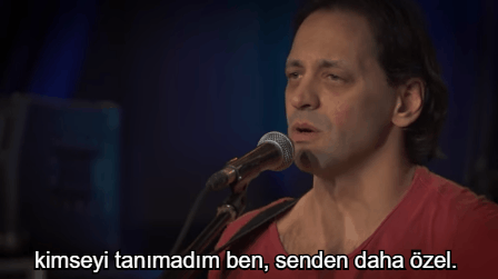Uğruna Şarkılar Yazılan ve Hiçbir Konserde Adı Geçmeyen Dumanın Bal Kadını!