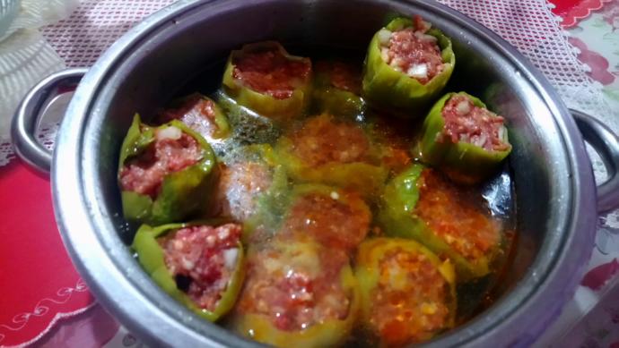 Biber Dolması Sevenlerin Favorisi Olacak Biber Dolması Tarifi
