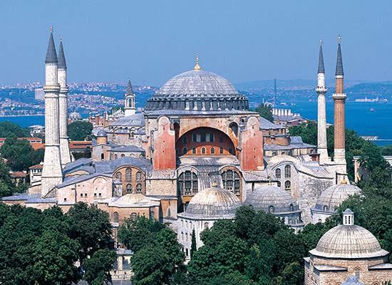 İstanbul ve Adım Adım Tarihi!