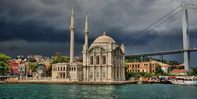 Tarih Kokan İstanbulun Mutlaka Gezilmesi Gereken Yerleri!