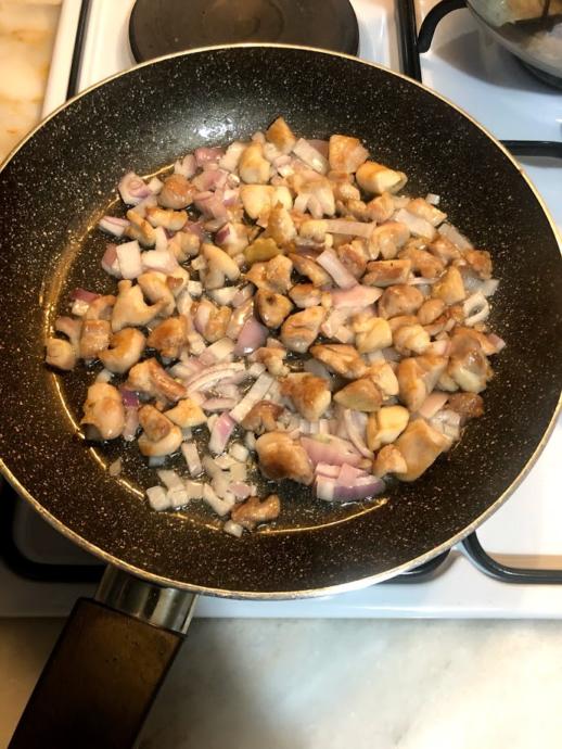 Tavuklu Acılı Enfes Makarna Nasıl Yapılır?