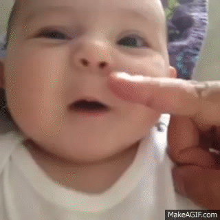 Bebeklerde Diş Çıkarma Belirtileri: Göz Göre Göre Geliyorlar!