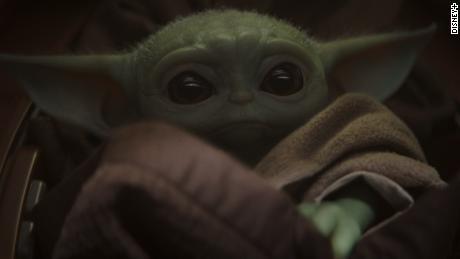 Yeni Bir Bakış: Star Warsın İlk Live Action Dizisi The Mandalorian!